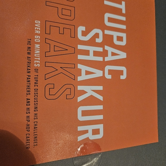 Tupac shakur legacy book &cd/Need gone asap! - Picture 4 of 9